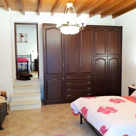 Apiranthos Diamond Maisonette In Naxos Aperathos Bagian luar foto