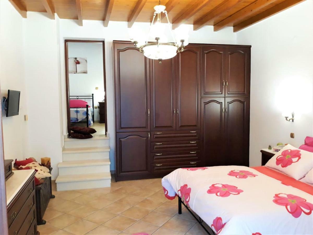 Apiranthos Diamond Maisonette In Naxos Aperathos Bagian luar foto